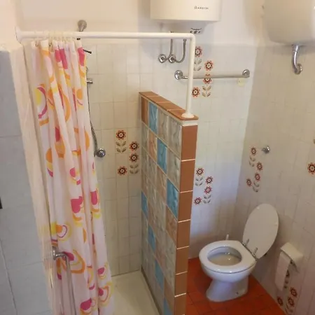 I Gechi - مارينا دي كامبو